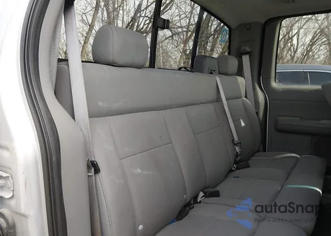 2005 Ford F-150 Stx/Xl/Xlt из США, поврежденный, VIN 1FTRX14W55FA20319